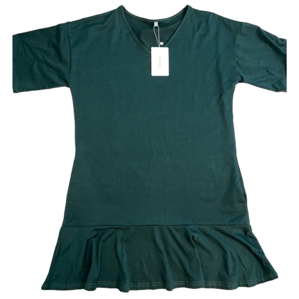 Alaster Queen hunter green knit shift dress with flounce hem. Size L, NWT